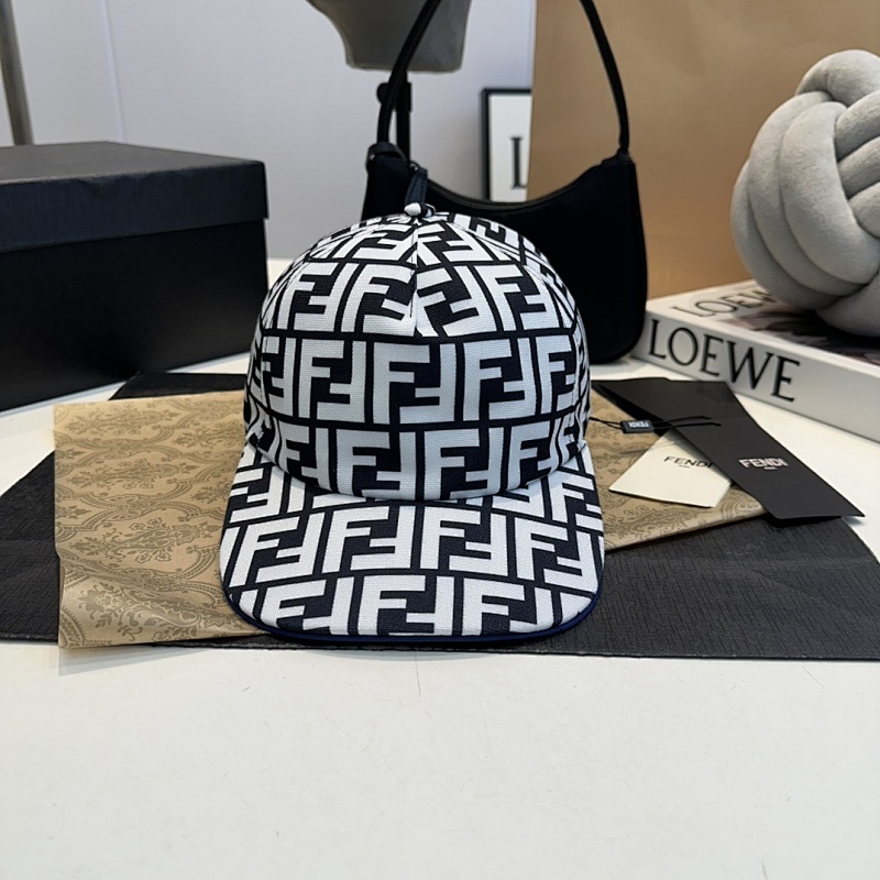 FENDI CAP (15)