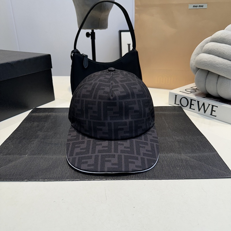 FENDI CAP (9)