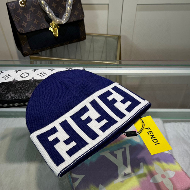 FENDI CAP (14)