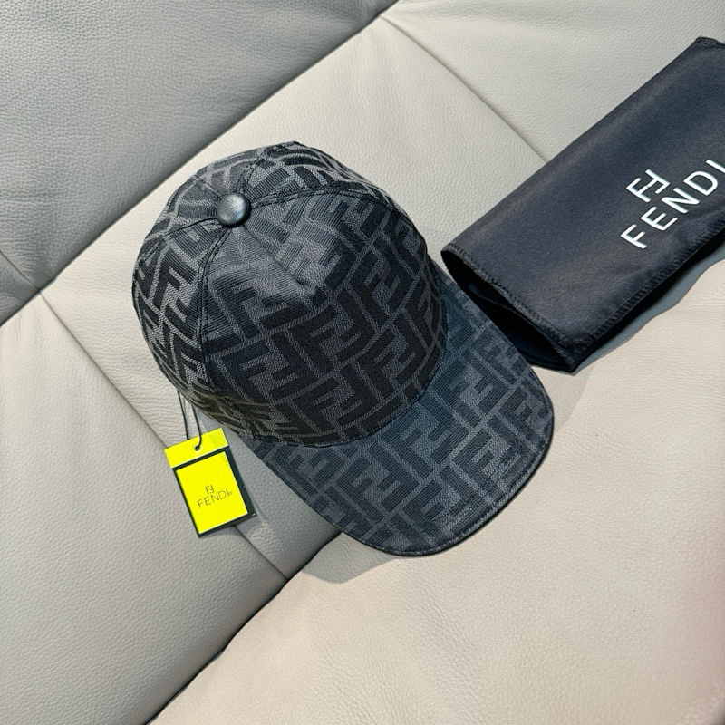 FENDI CAP (27)