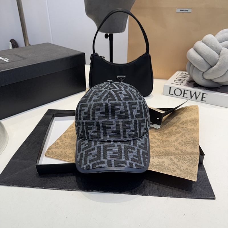 FENDI CAP (3)