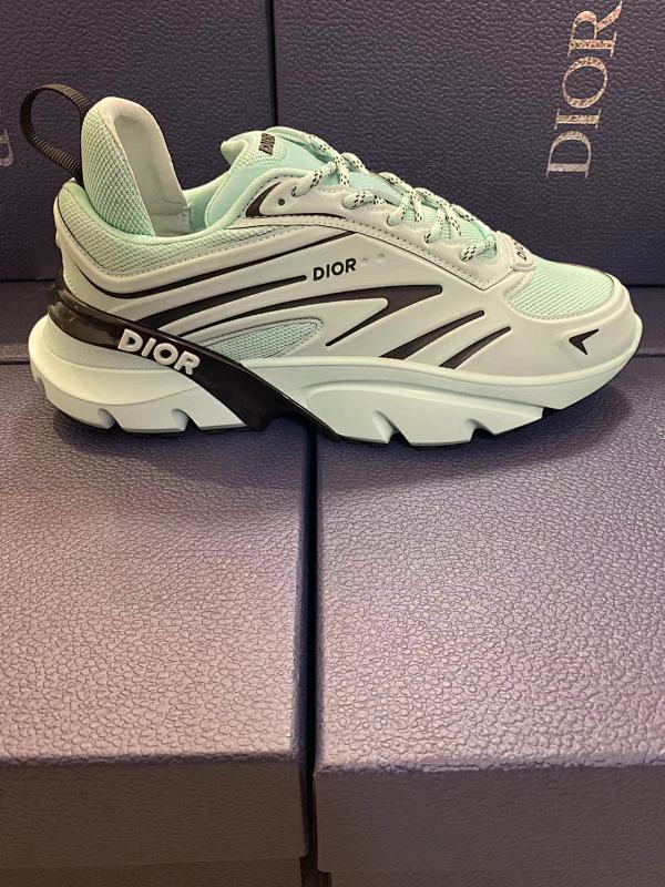 DIOR SNEAKERS (52)