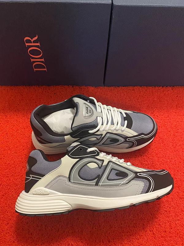 DIOR SNEAKERS (41)