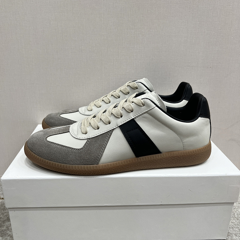 MAISON MARGIELA SNEAKERS (35)