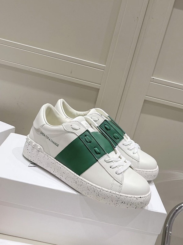 VALENTINO SNEAKERS (5)