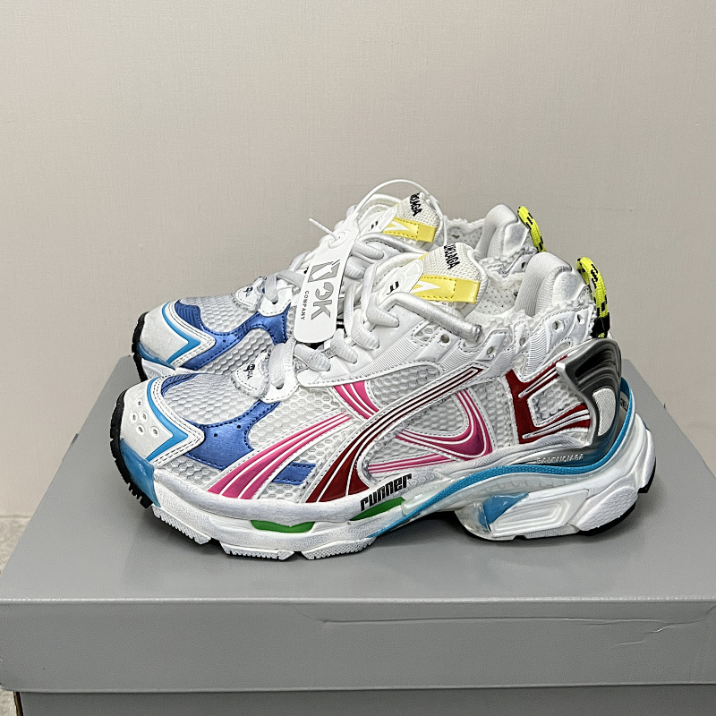 BALENCIAGA RUNNER (2)