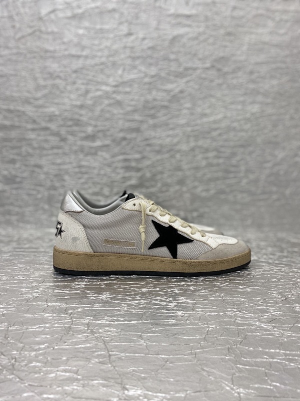UGG SNEAKERS (13)