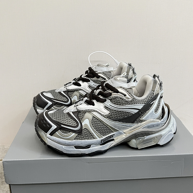 BALENCIAGA RUNNER (14)