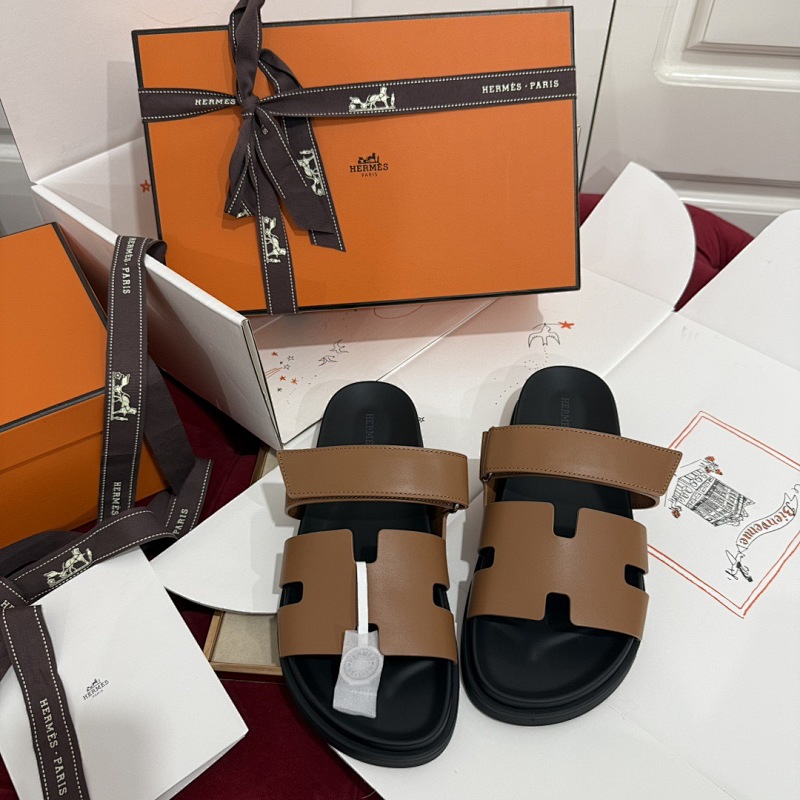 HERMES SNEAKERS (21)