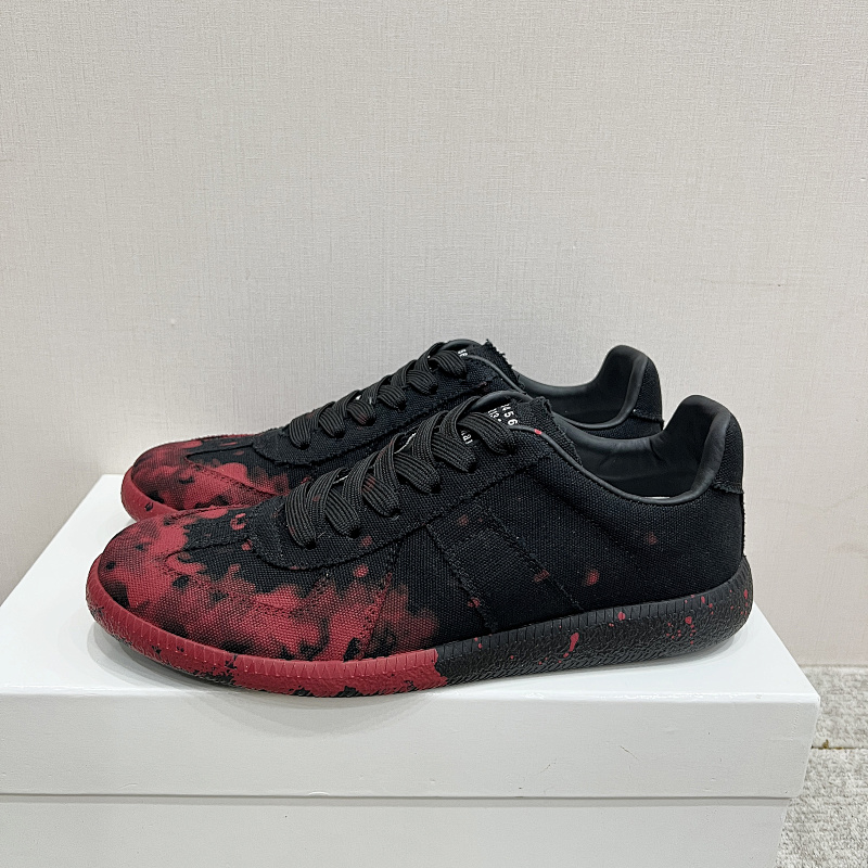 MAISON MARGIELA SNEAKERS (13)