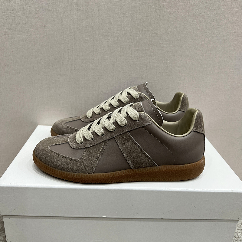 MAISON MARGIELA SNEAKERS (31)
