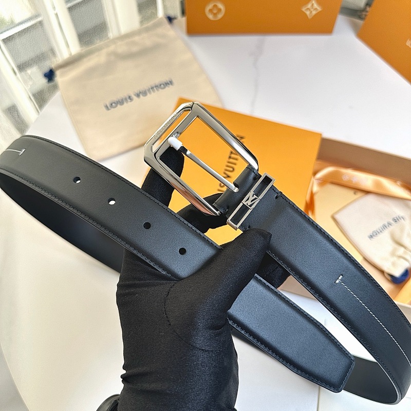 LOUIS VUITTON BELTS (8)