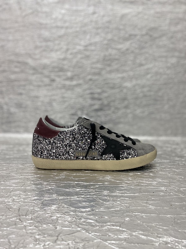 UGG SNEAKERS