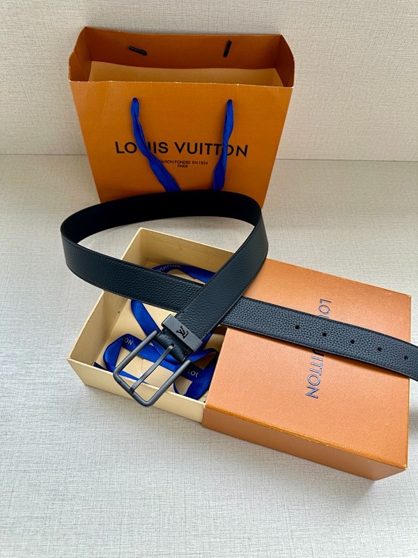 LOUIS VUITTON BELTS (2)