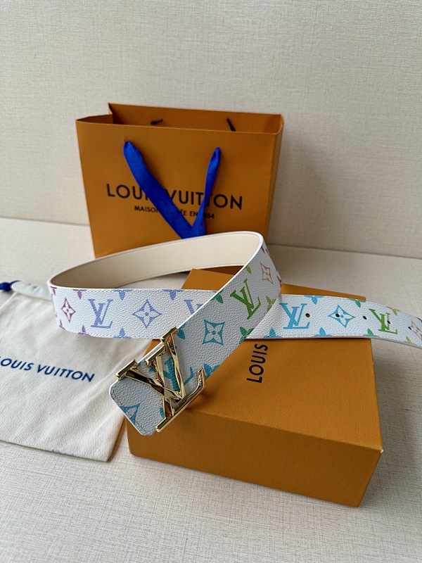 LOUIS VUITTON BELTS (86)