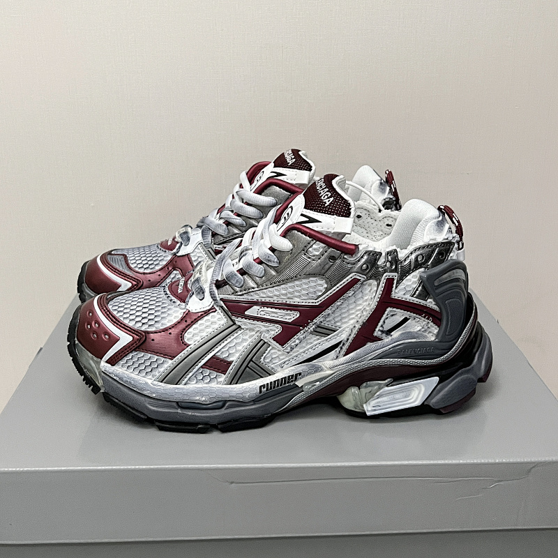 BALENCIAGA RUNNER (8)