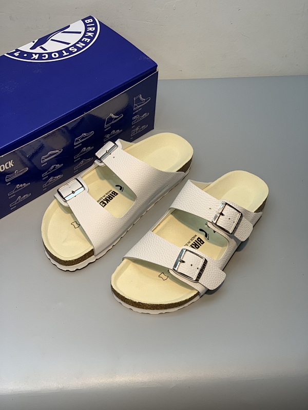 Birkenstock Yicheng Slide Sandals