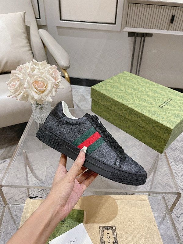 Gucci Ace Sneakers (21)