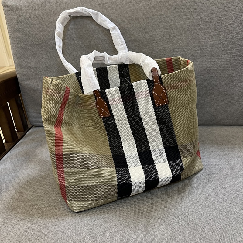 BURBERRY BAGS (23)