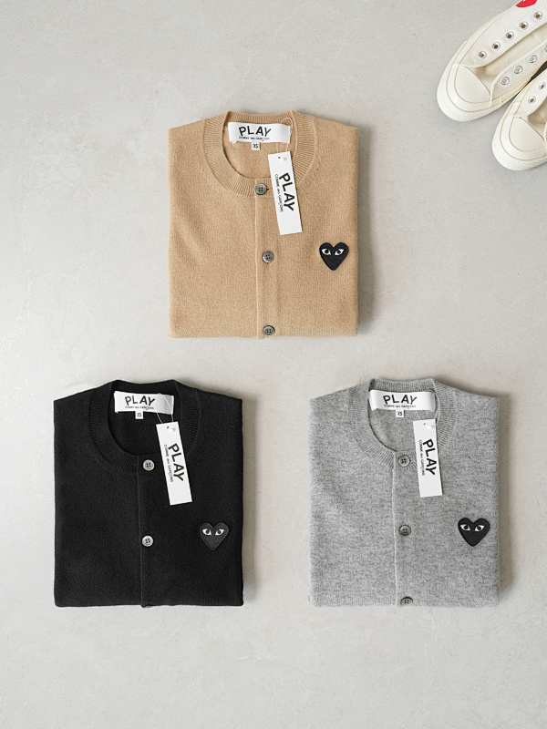 CDG SWEATERS (25)