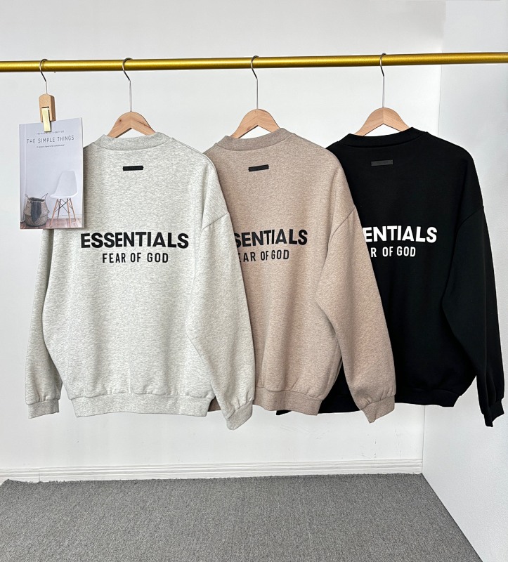 ESSENTIAL SWEATSHIRTS (5)