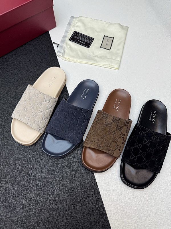 Gucci Logo Slides