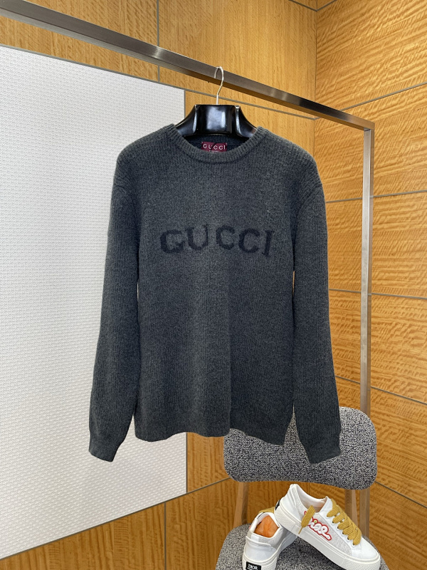 GUCCI SWEATSHIRTS