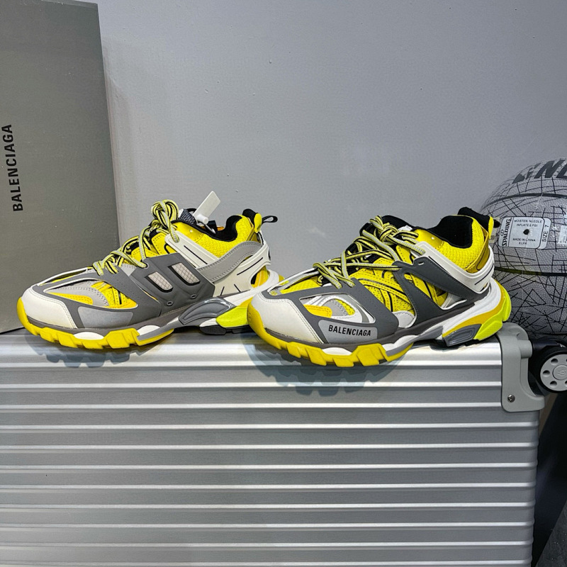 Balenciaga Track Sneakers (33)