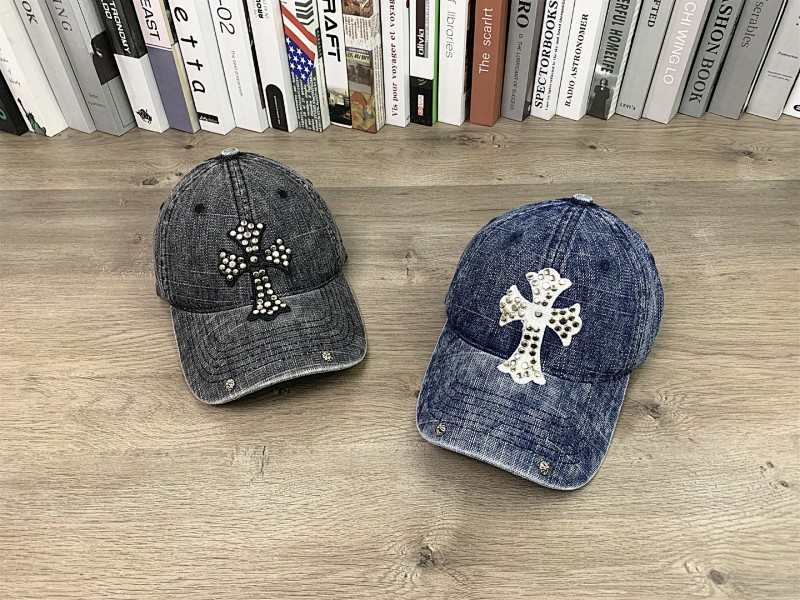 CHROME HEARTS HATS