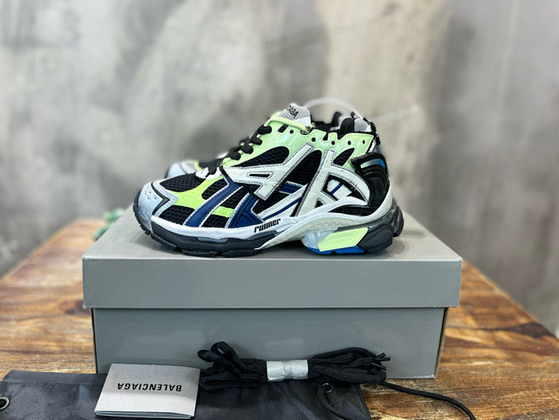 BALENCIAGA Runner sneakers