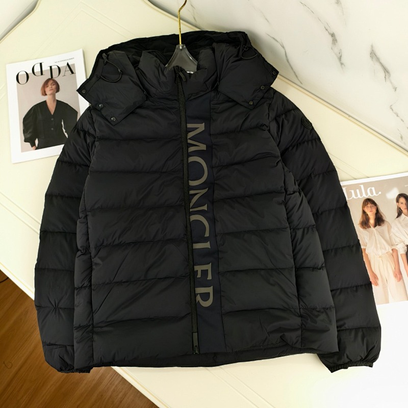 MONCLER PUFFERS (76)