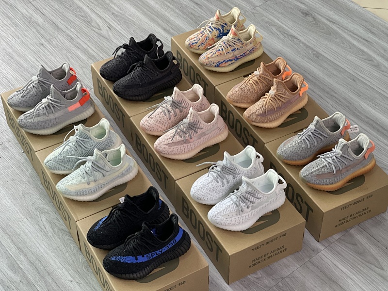 ADIDAS Yeezy Boost 350