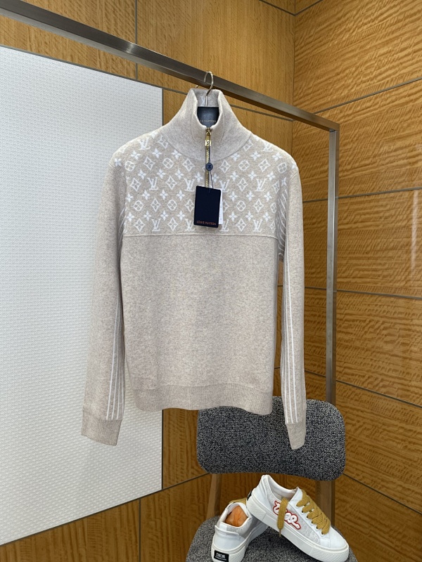 LOUIS VUITTON SWEATERS