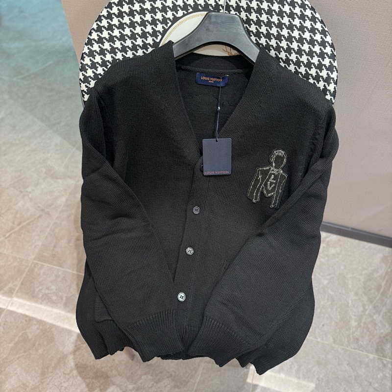 LOUIS VUITTON CARDIGANS