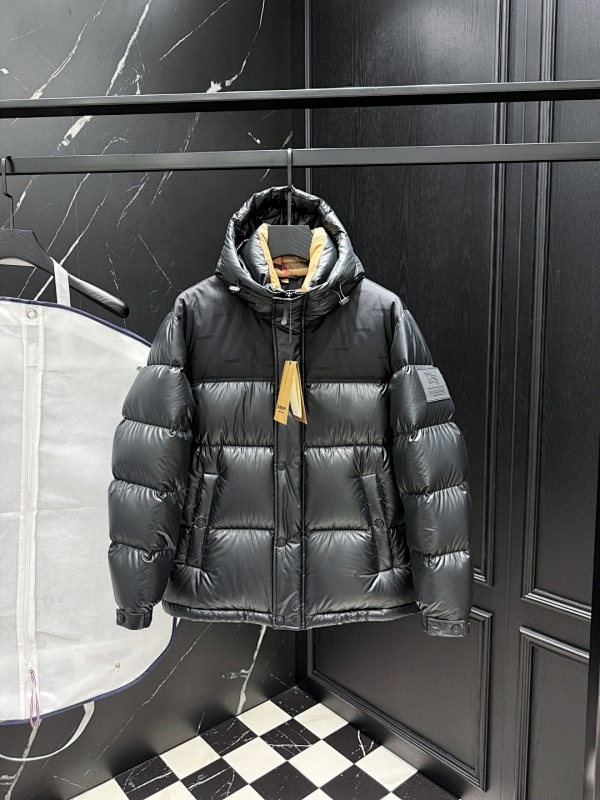 BURBERRY PUFFERS (29)