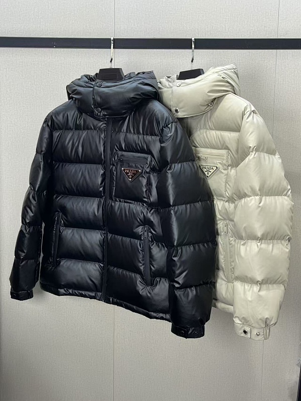 PRADA PUFFERS (36)