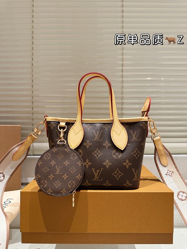LOUIS VUITTON BAGS (200)