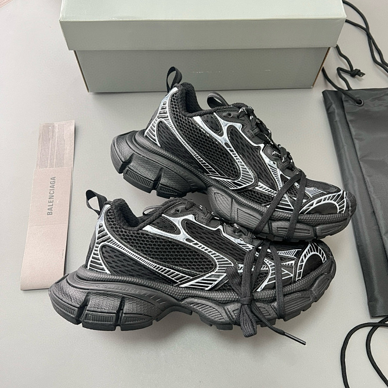 Balenciaga Triple S (12)