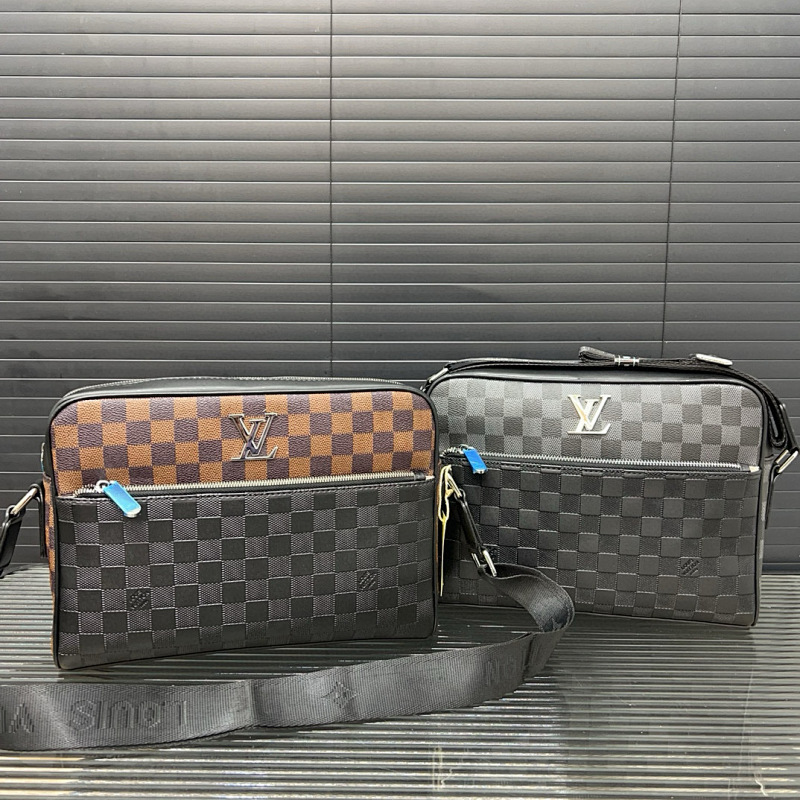 LOUIS VUITTON BAGS (455)