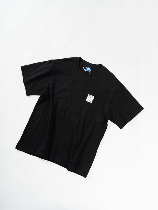 UNDEFEATED TSHIRTS (7)