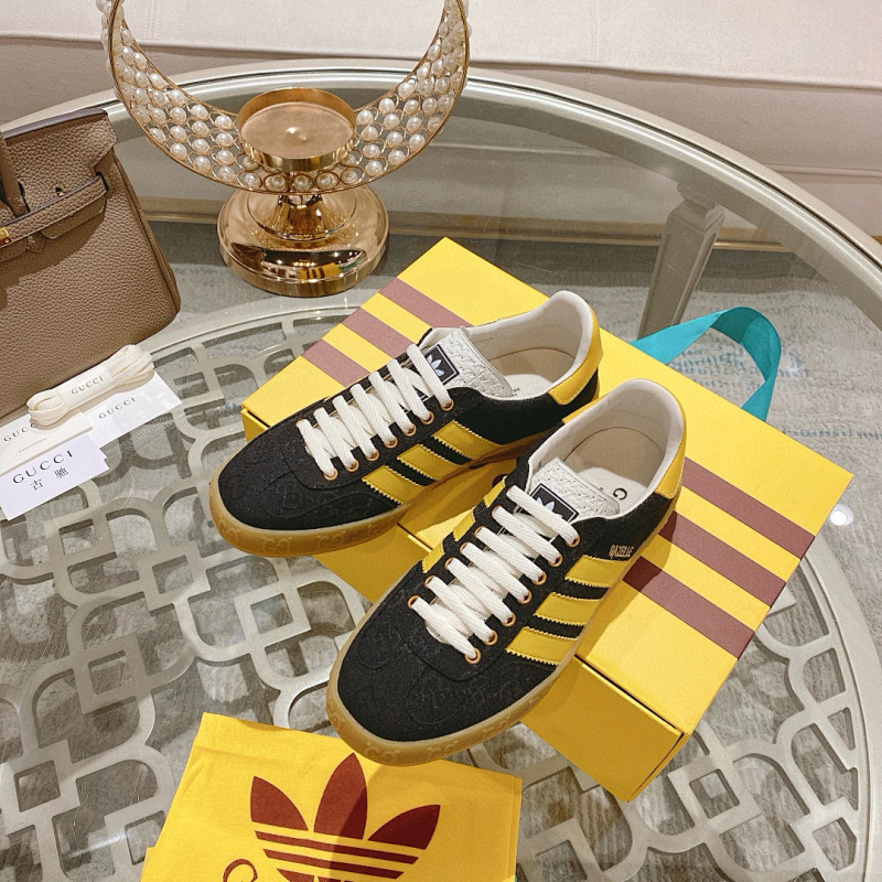 Gucci x Adidas Samba (3)