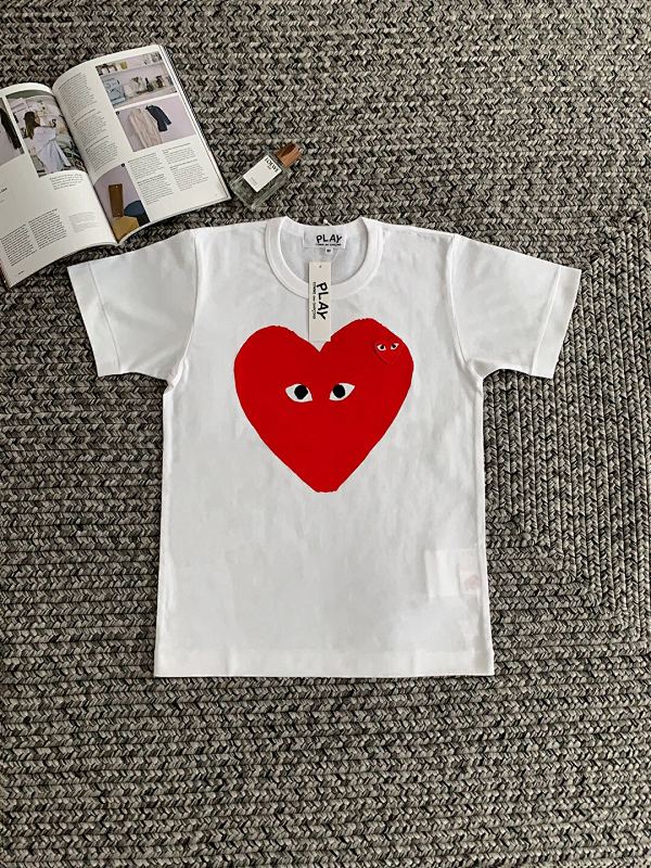 CDG TSHIRTS (40)