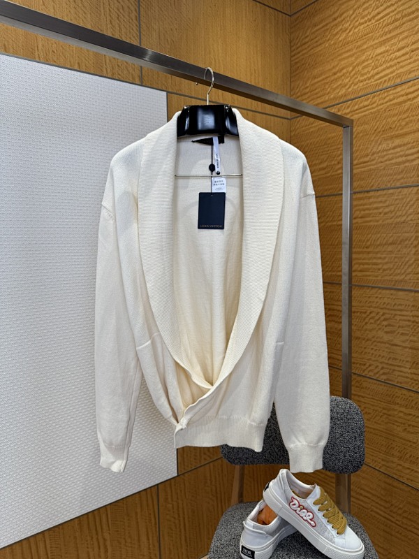 LOUIS VUITTON CARDIGANS