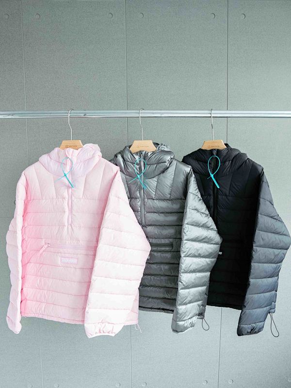 SUPREME PUFFERS