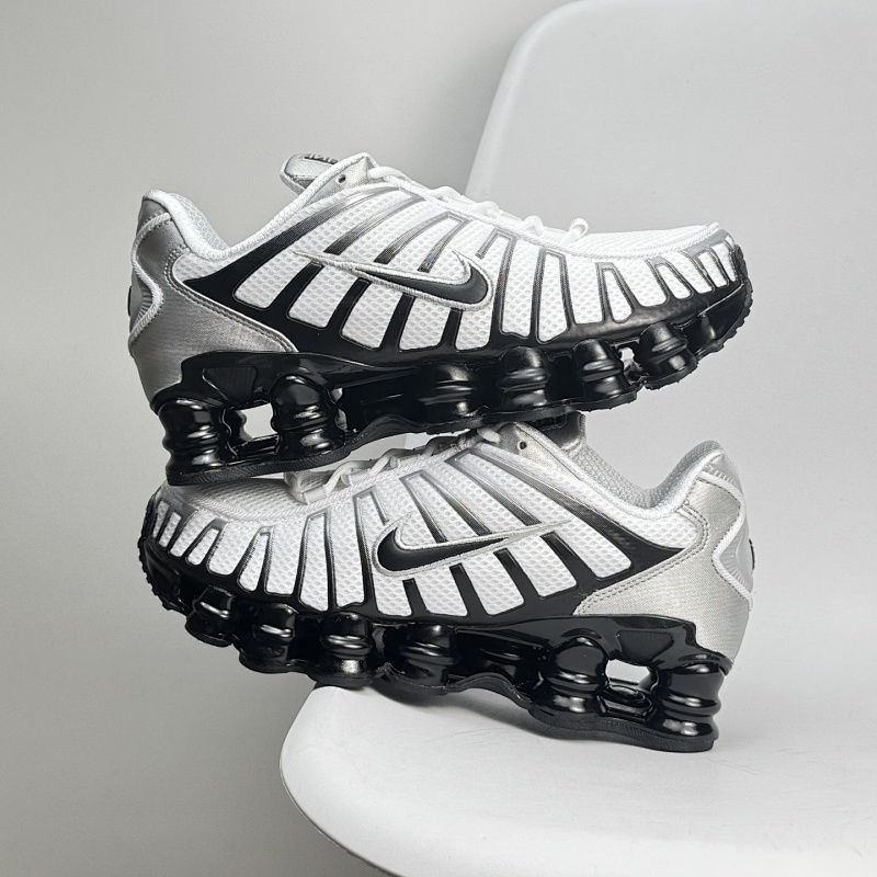 Nike Shox R4 (2)