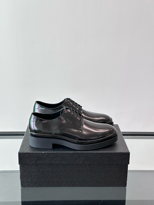 Prada loafers (4)