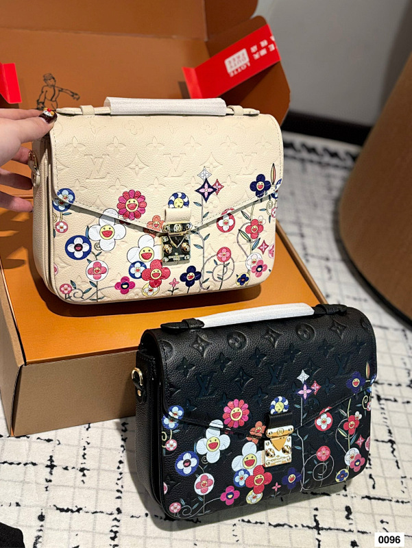 LOUIS VUITTON BAGS (437)