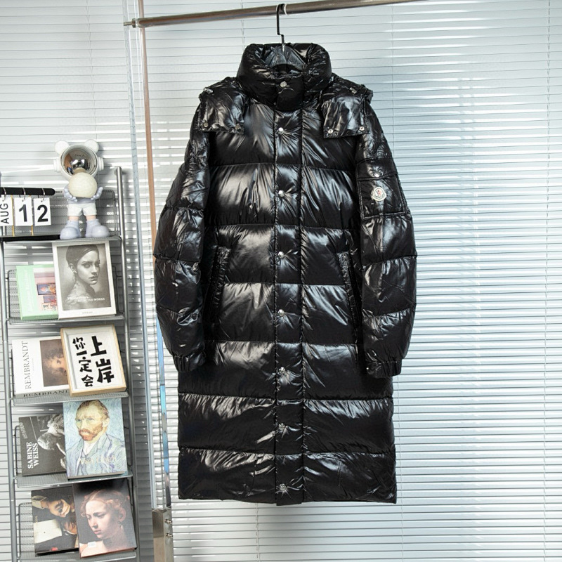 MONCLER PUFFERS (257)