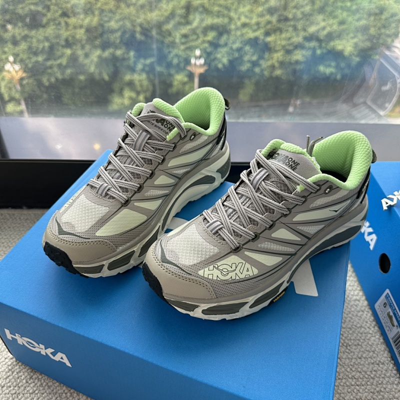 HOKA Bondi