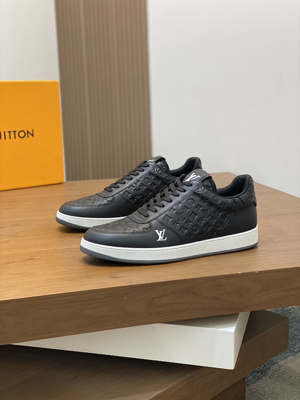 LOUIS VUITTON LV RX Sneakers